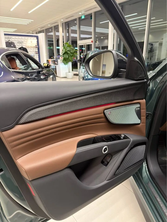 2026 Maserati Grecale - Image 11 of 18