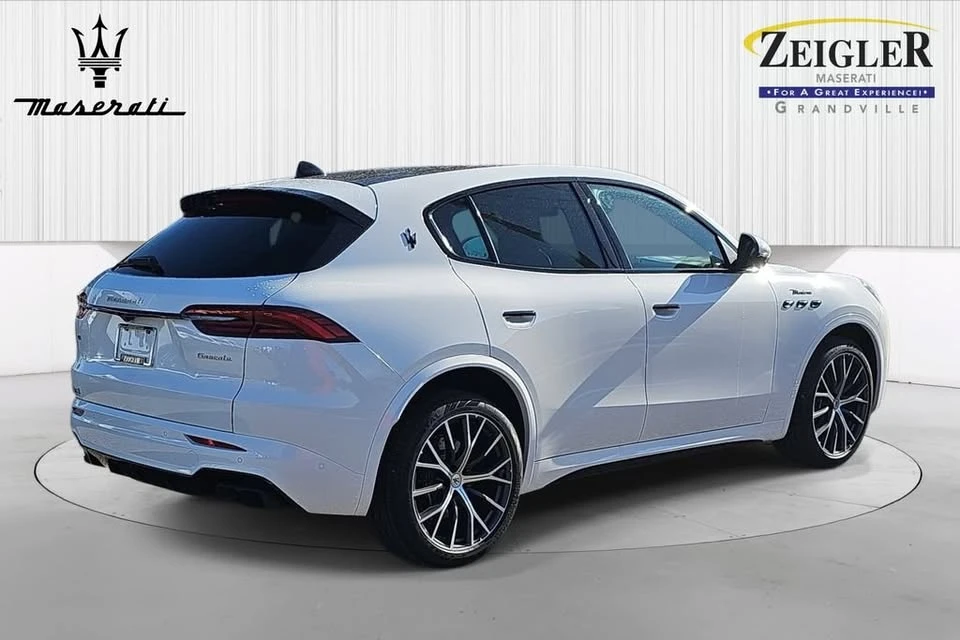 2026 Maserati Grecale - Image 5 of 20