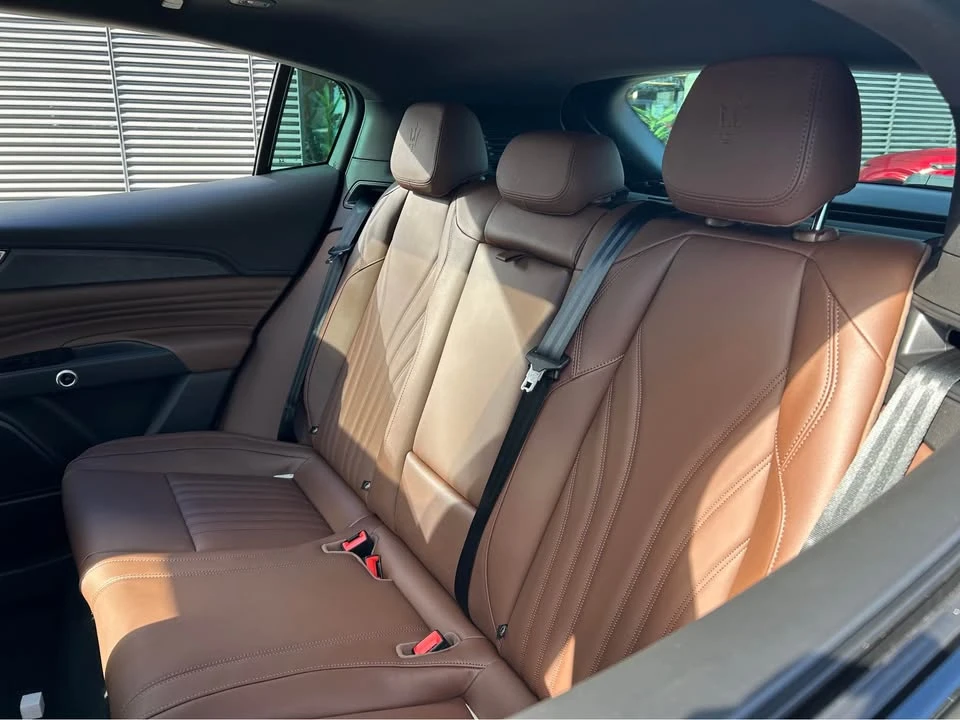 2026 Maserati Grecale - Image 13 of 18