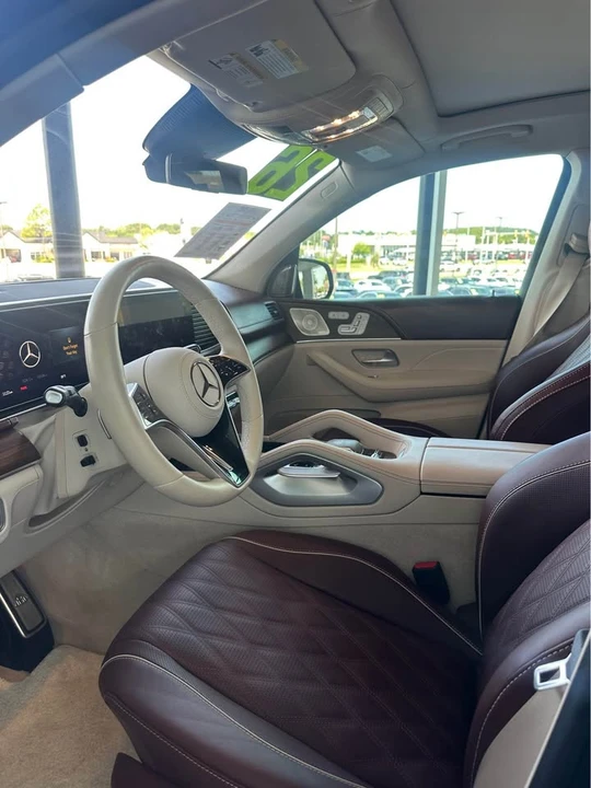 2026 Maybach - Image 9 of 10