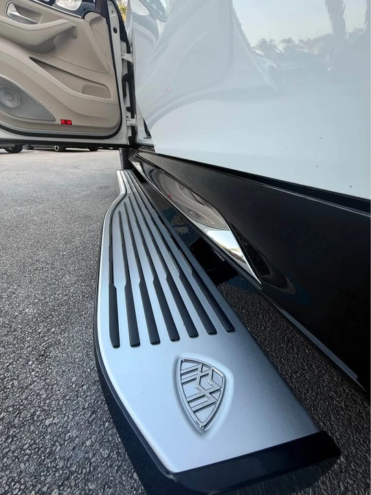 2026 Maybach - Image 12 of 20