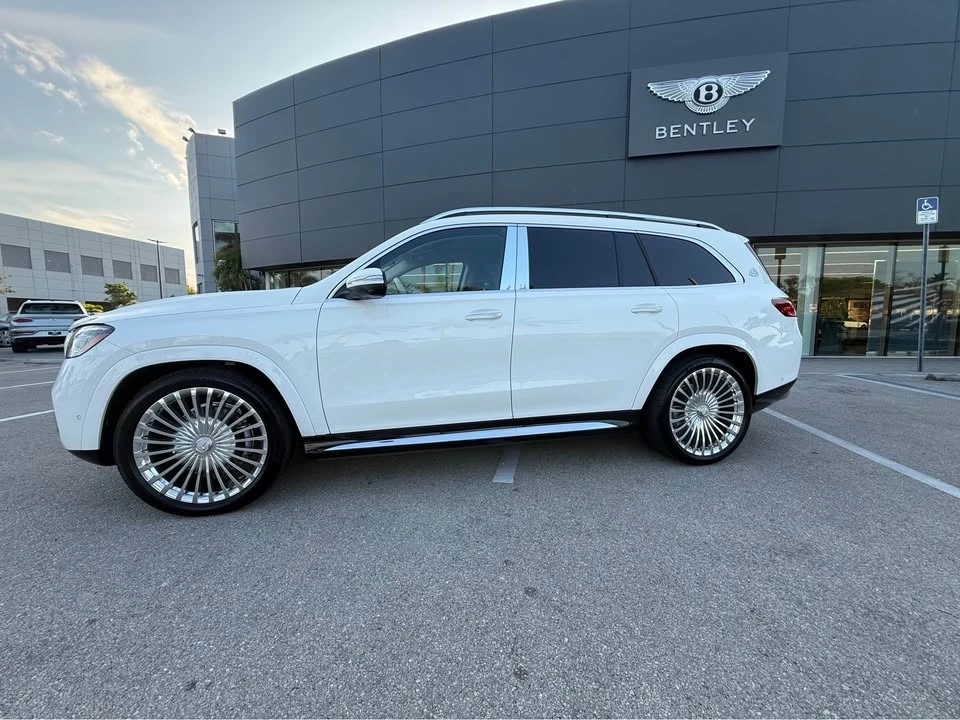 2026 Maybach - Image 2 of 20