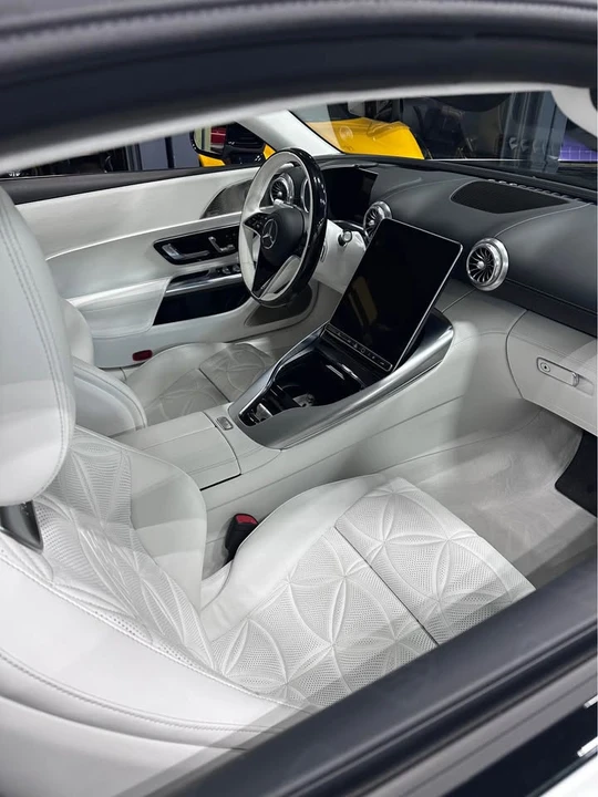 2026 Maybach - Image 5 of 7