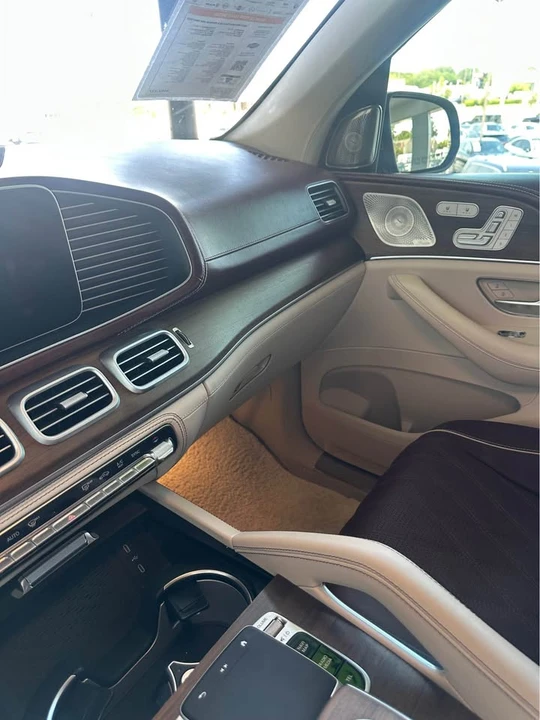 2026 Maybach - Image 8 of 14