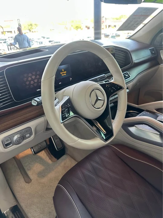2026 Maybach - Image 13 of 14