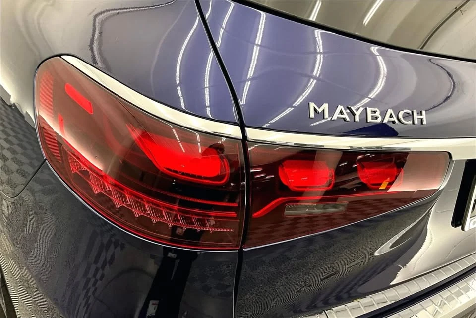 2026 Maybach - Image 11 of 15