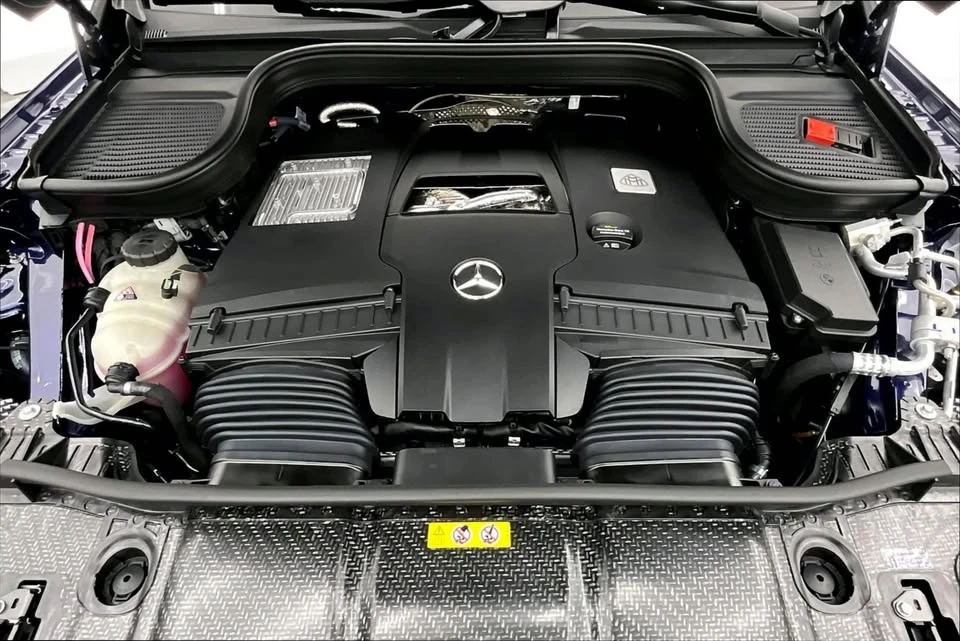 2026 Maybach - Image 8 of 15