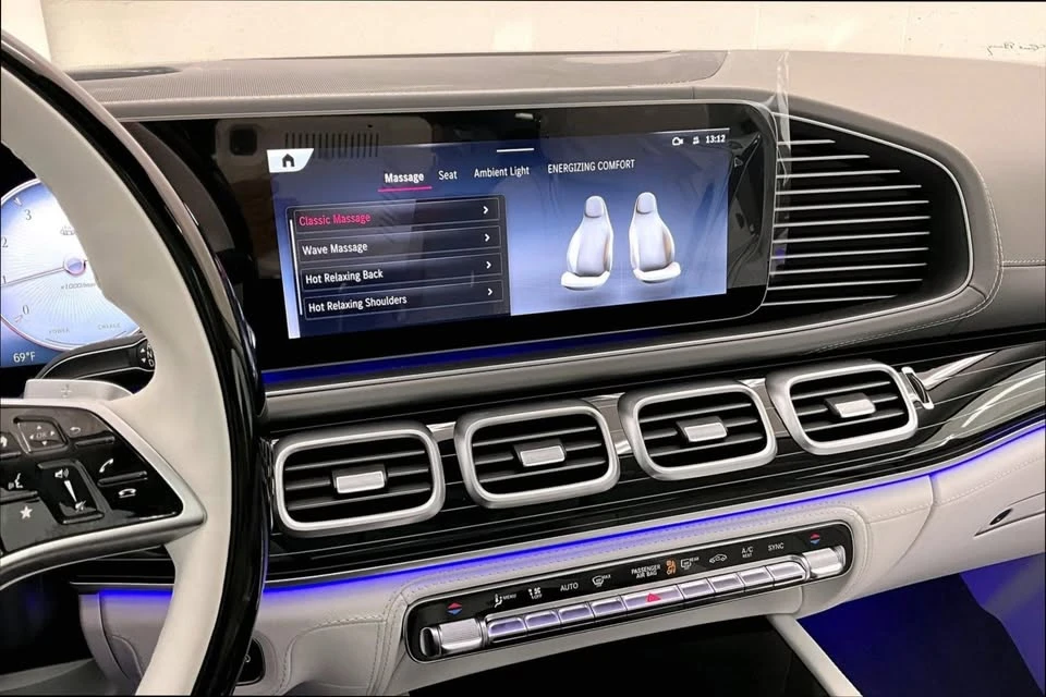 2026 Maybach - Image 6 of 15