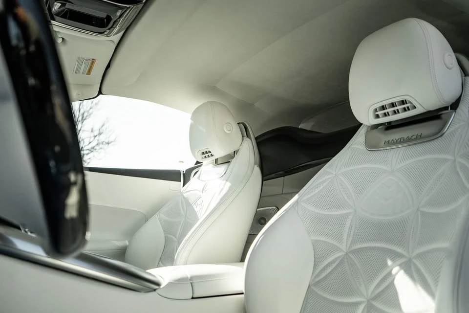 2026 Maybach - Image 10 of 13