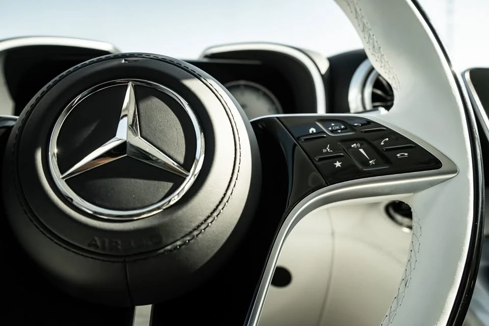 2026 Maybach - Image 12 of 19