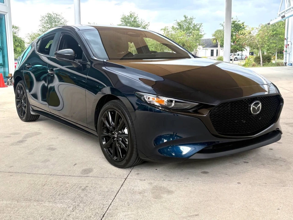 2026 Mazda Mazda 3 4th Gen - Image 4 of 21