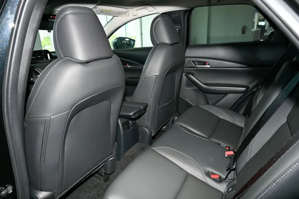 2026 Mazda CX-30 - Image 18 of 20