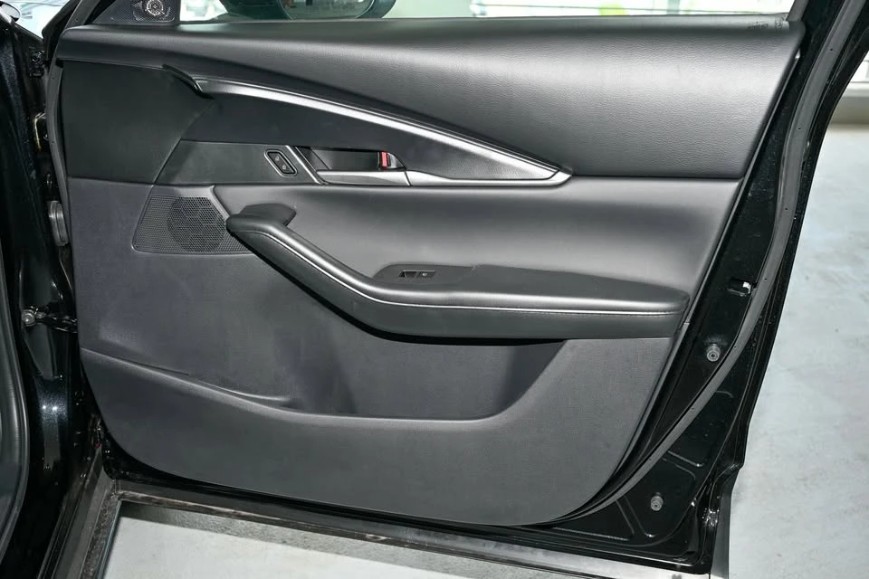 2026 Mazda CX-30 - Image 17 of 20