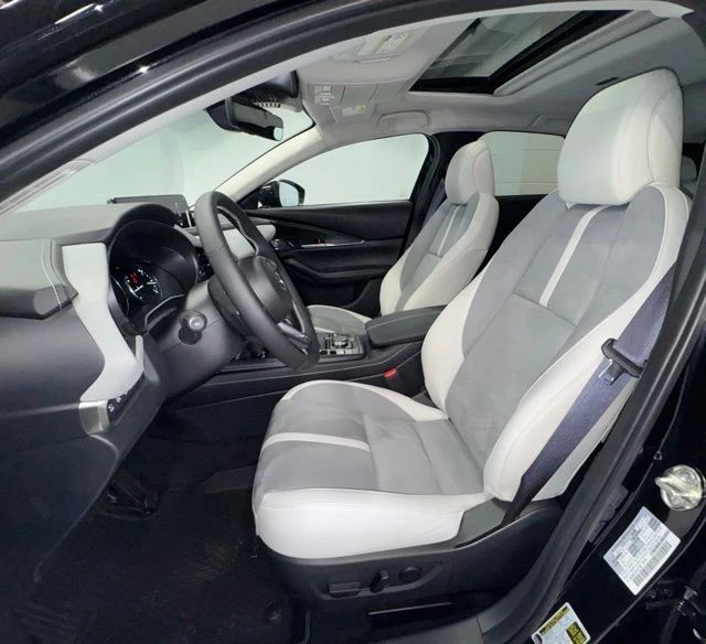 2026 Mazda CX-30 - Image 13 of 21