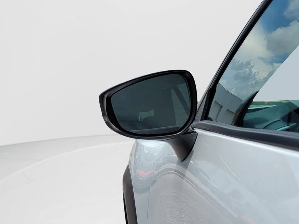 2026 Mazda CX-50 - Image 11 of 20