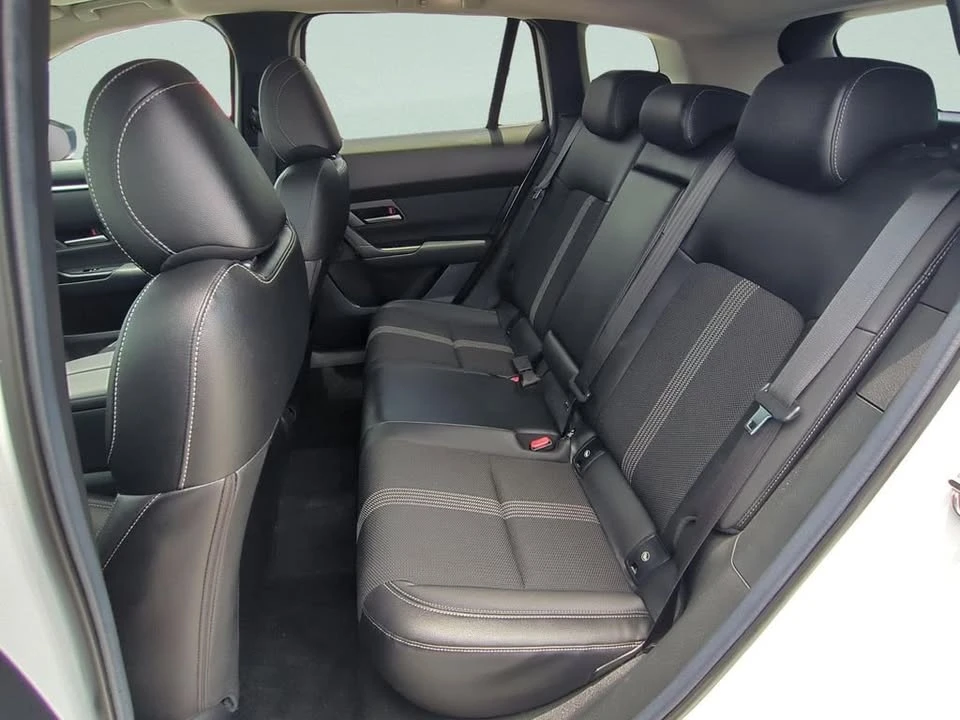 2026 Mazda CX-50 - Image 13 of 20