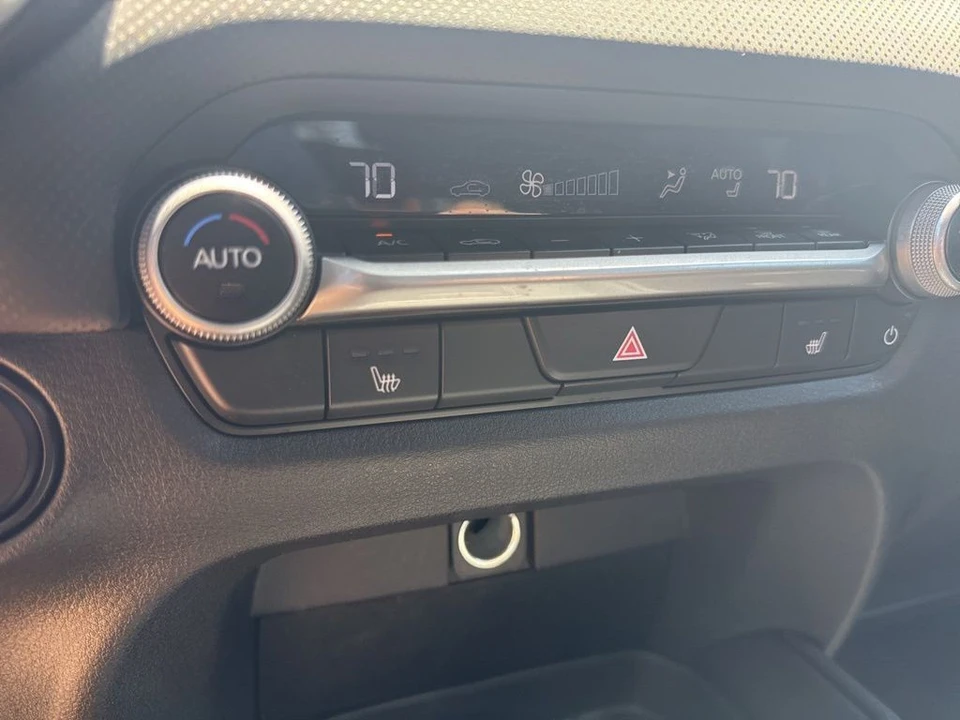 2026 Mazda CX-50 - Image 21 of 31
