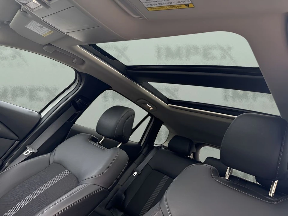 2026 Mazda CX-50 - Image 8 of 10