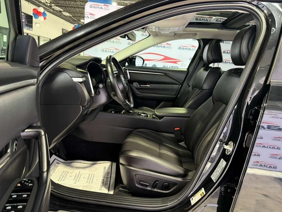 2026 Mazda CX-50 - Image 28 of 31