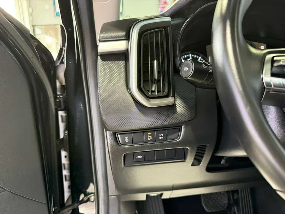 2026 Mazda CX-50 - Image 20 of 31