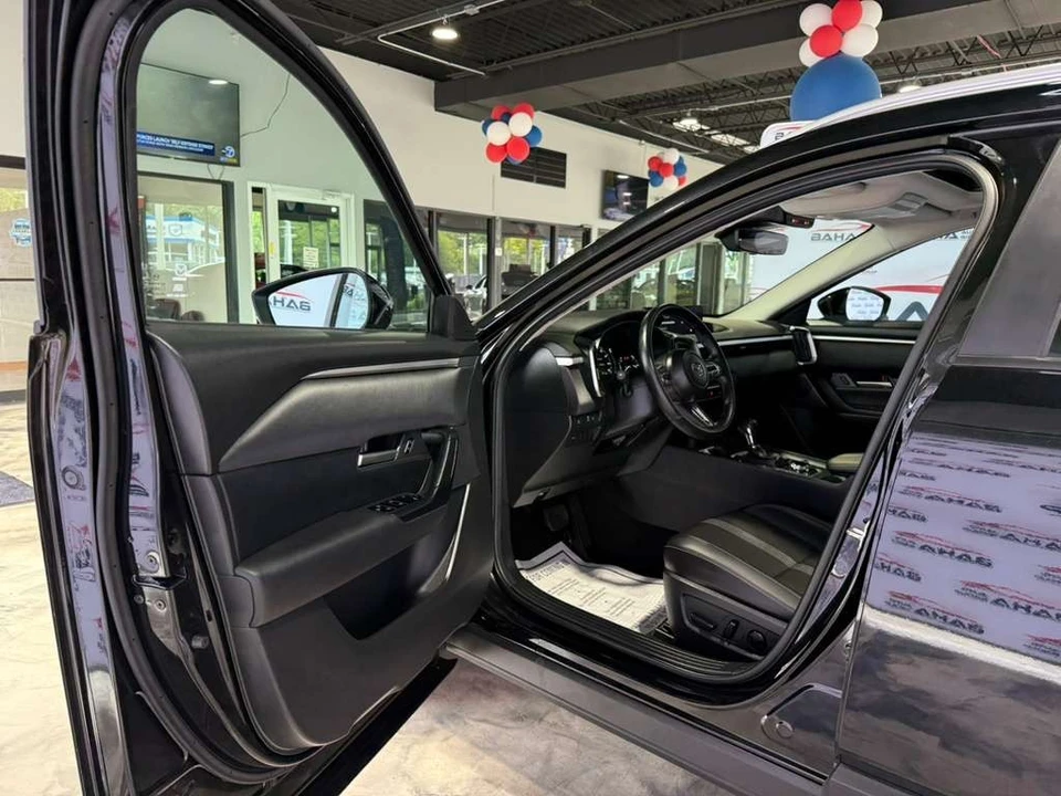 2026 Mazda CX-50 - Image 27 of 31