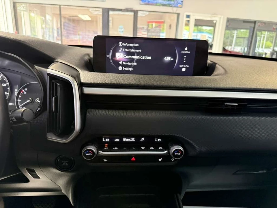 2026 Mazda CX-50 - Image 15 of 31