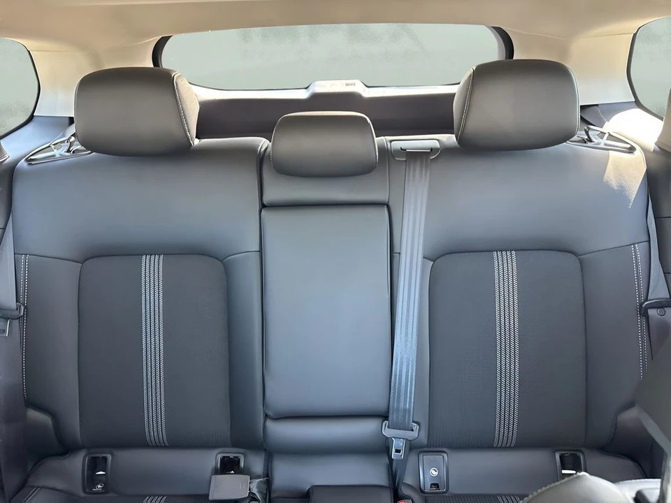 2026 Mazda CX-50 - Image 14 of 31