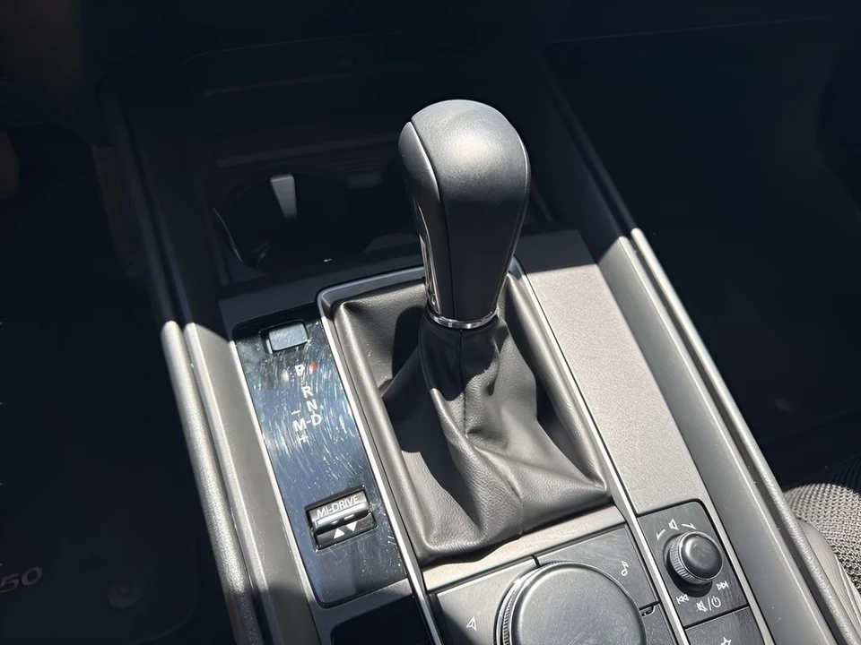 2026 Mazda CX-50 - Image 18 of 31