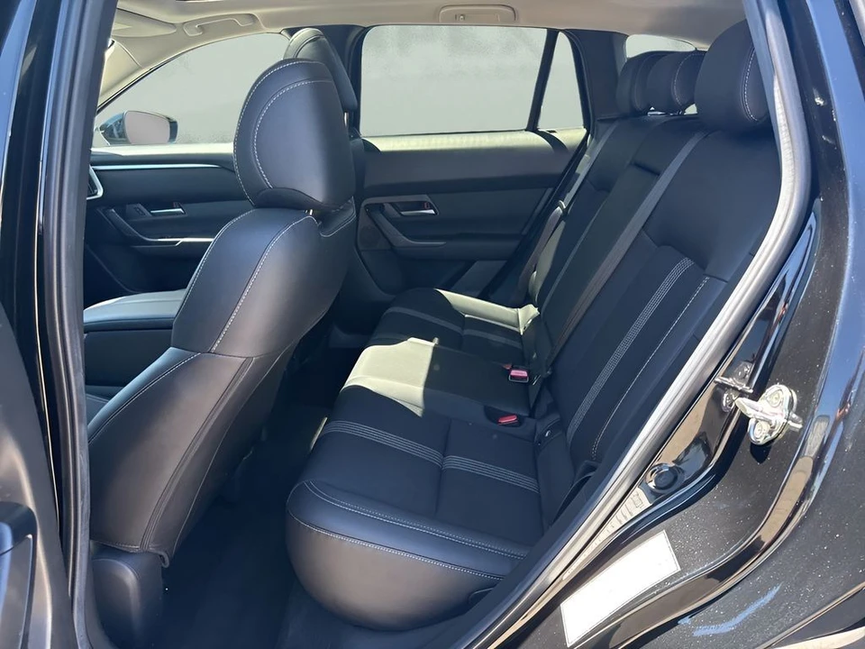2026 Mazda CX-50 - Image 12 of 31