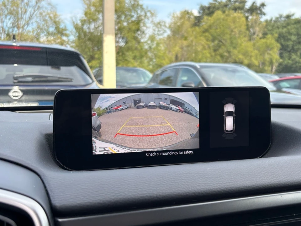 2026 Mazda CX-50 - Image 29 of 31