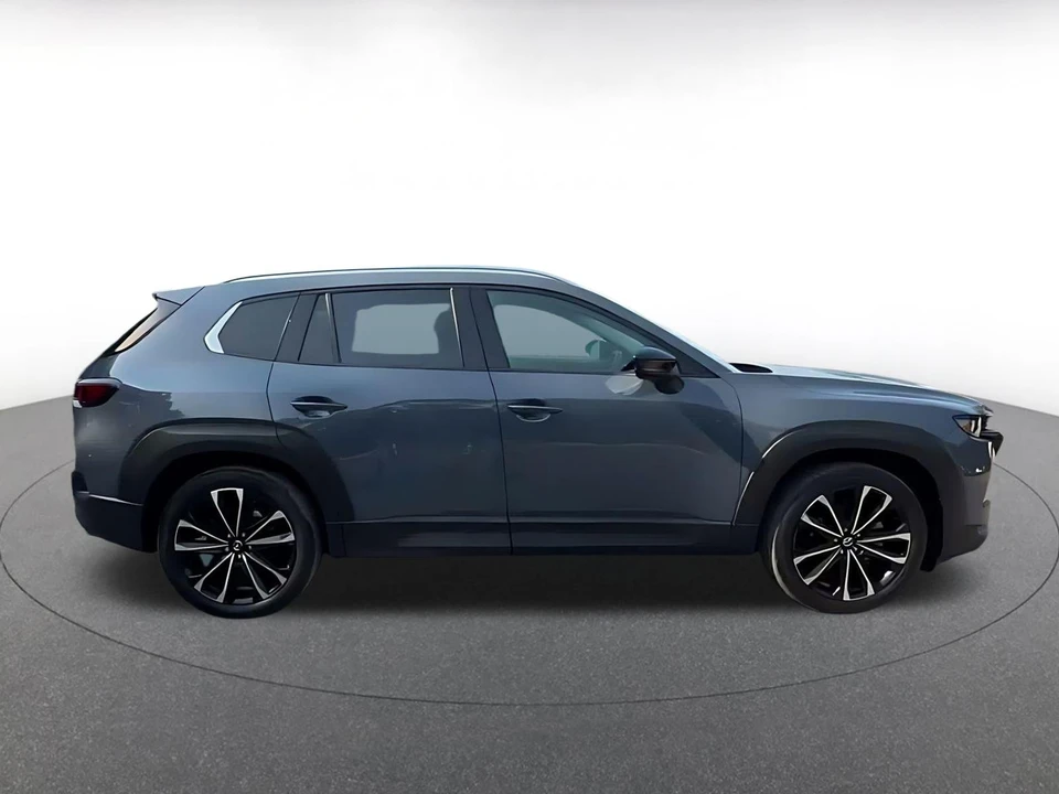 2026 Mazda CX-50 - Image 18 of 31