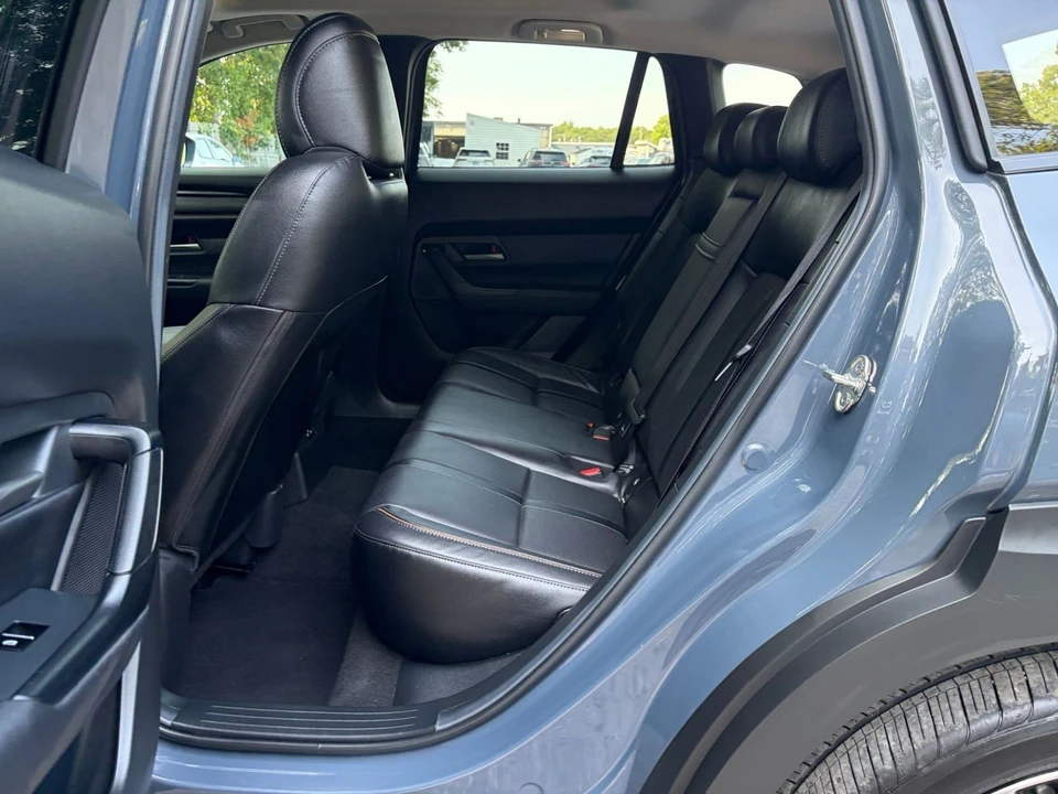 2026 Mazda CX-50 - Image 29 of 31
