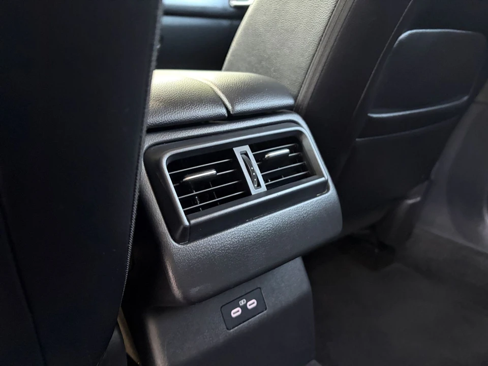 2026 Mazda CX-50 - Image 26 of 31