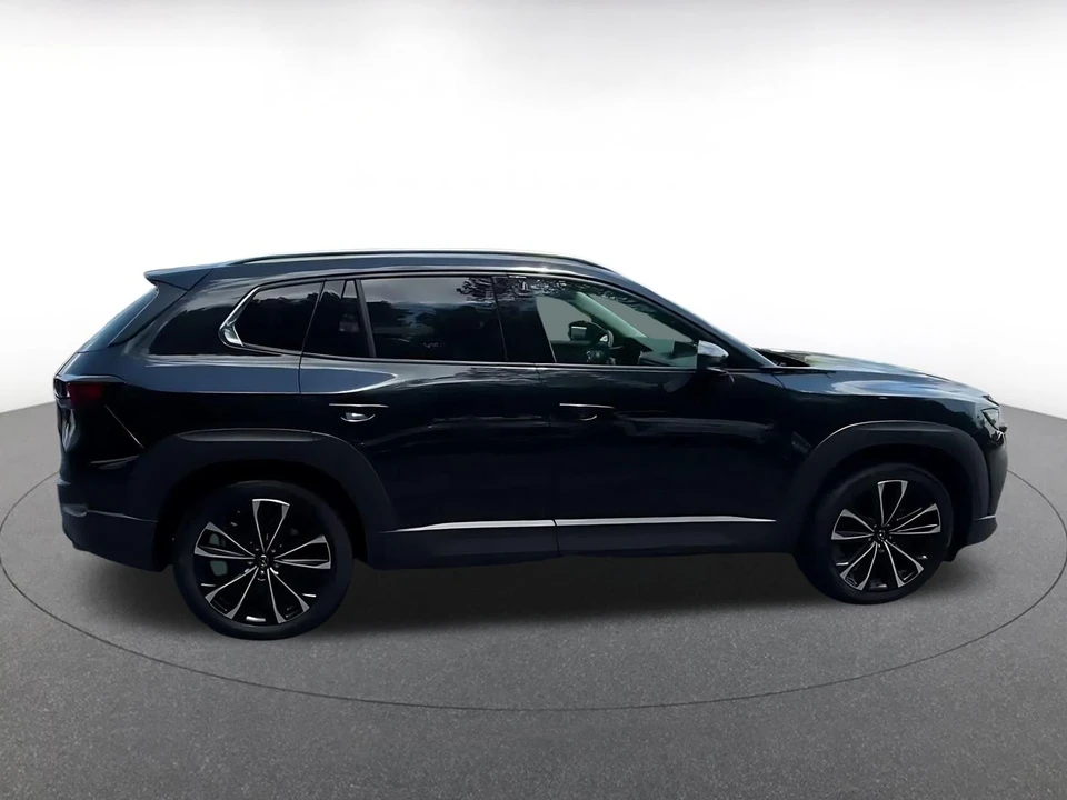 2026 Mazda CX-50 - Image 17 of 31