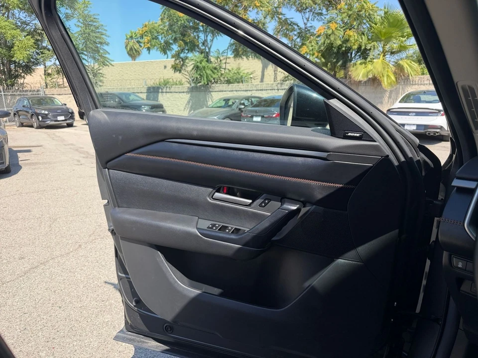 2026 Mazda CX-50 - Image 20 of 31