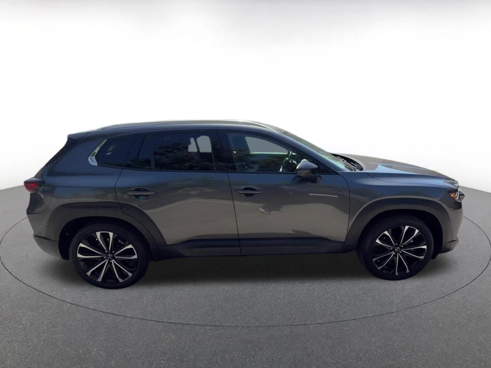 2026 Mazda CX-50 - Image 18 of 31