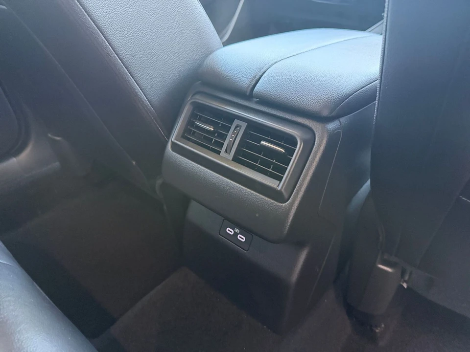 2026 Mazda CX-50 - Image 26 of 31