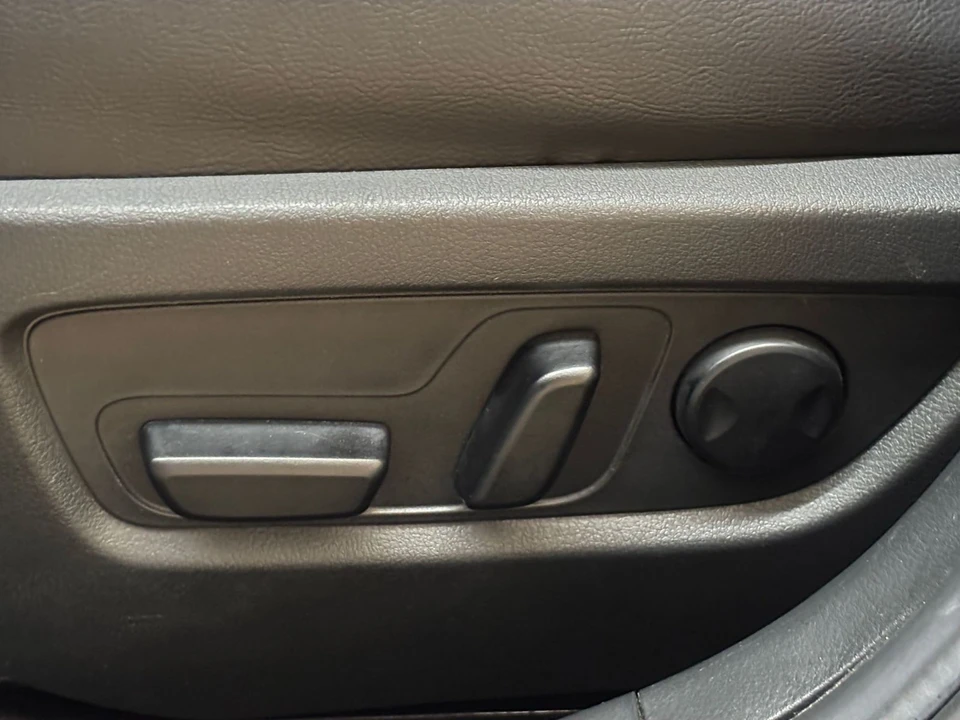 2026 Mazda CX-50 - Image 23 of 31