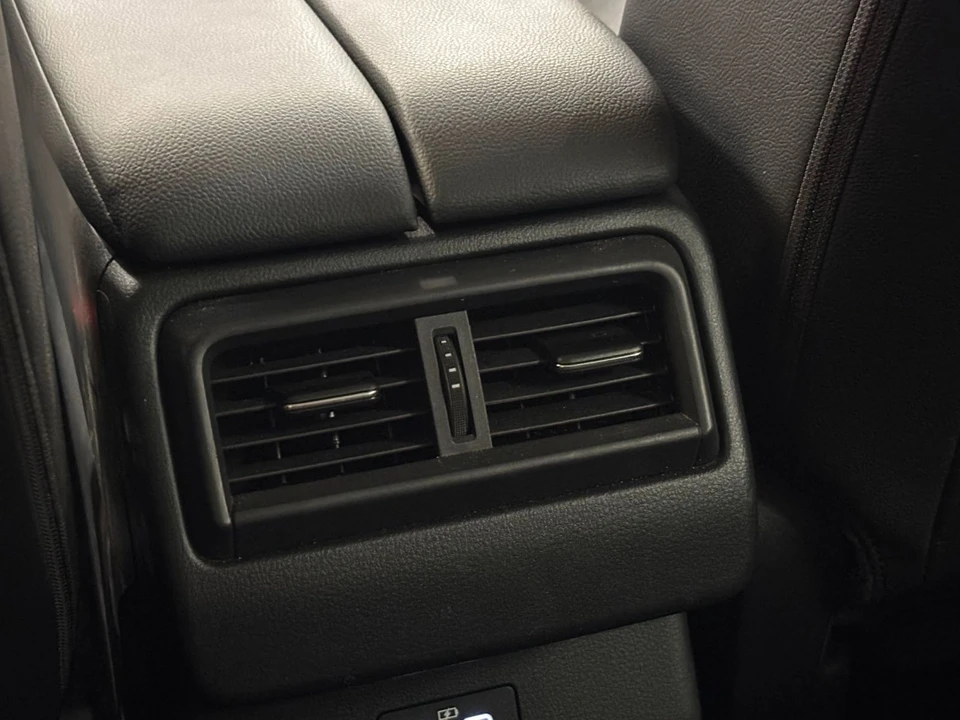 2026 Mazda CX-50 - Image 26 of 31