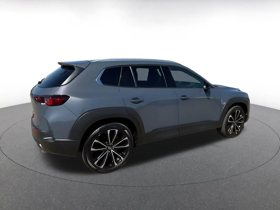 2026 Mazda CX-50 - Image 16 of 31