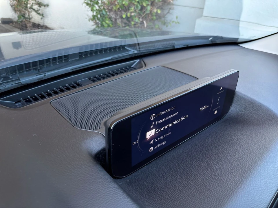 2026 Mazda CX-50 - Image 19 of 31