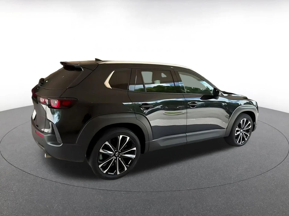 2026 Mazda CX-50 - Image 14 of 31