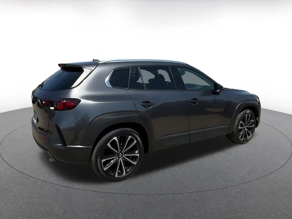 2026 Mazda CX-50 - Image 16 of 31