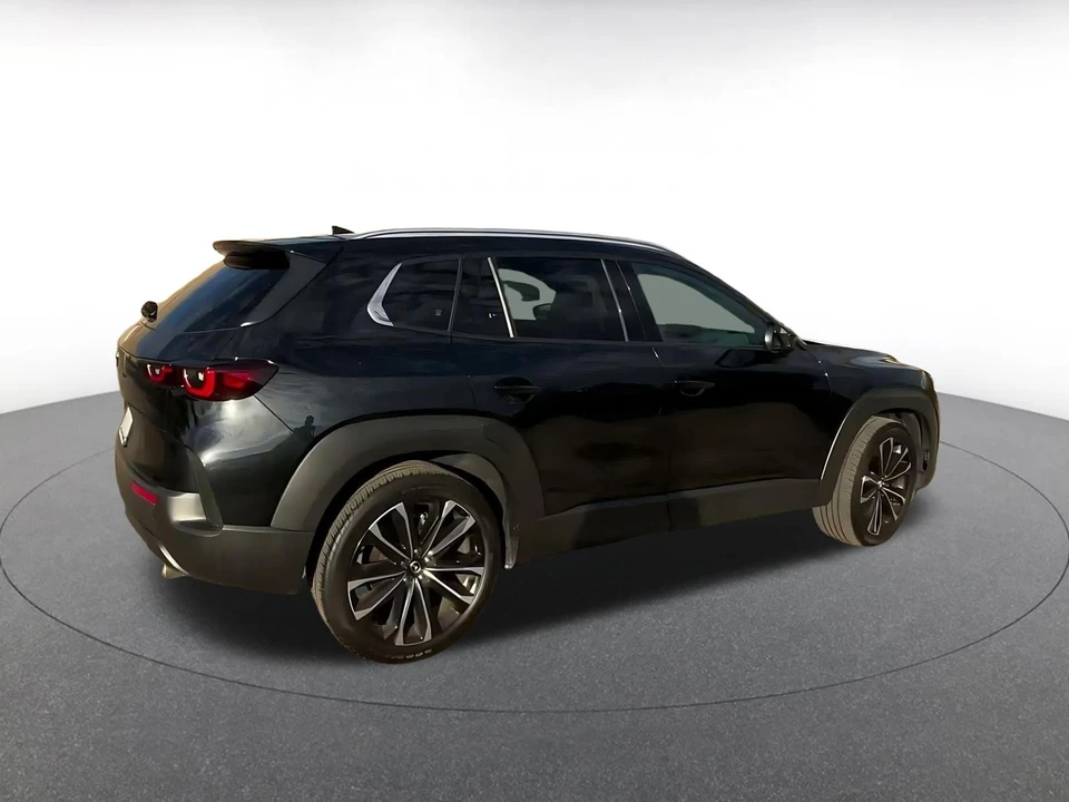 2026 Mazda CX-50 - Image 16 of 31