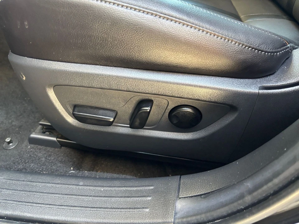 2026 Mazda CX-50 - Image 23 of 31