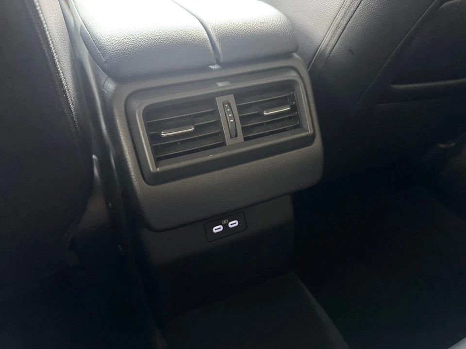 2026 Mazda CX-50 - Image 27 of 31