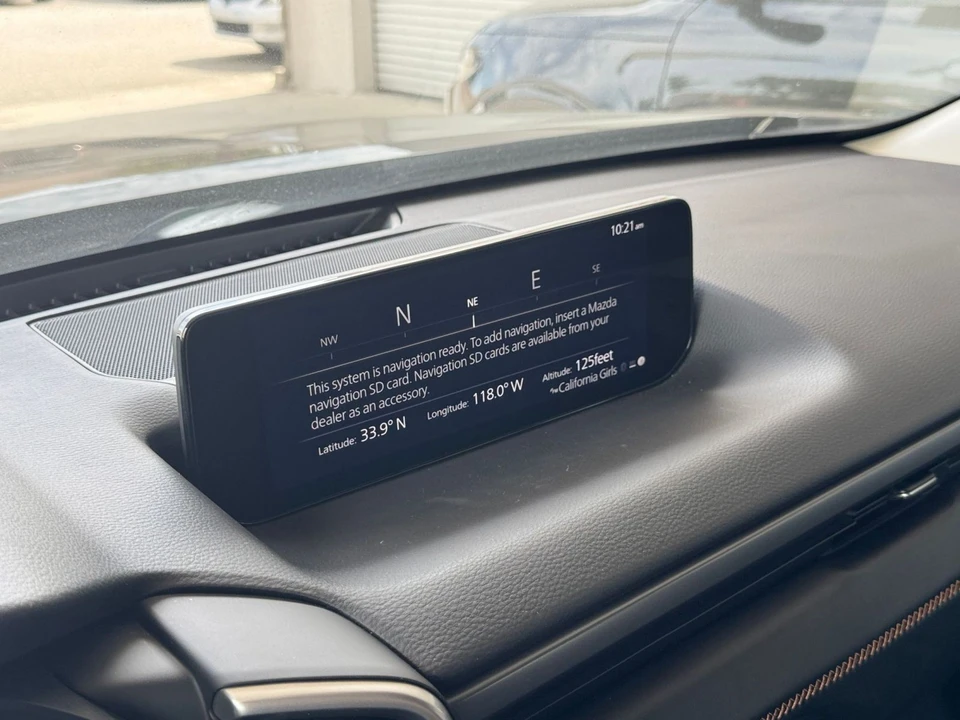 2026 Mazda CX-50 - Image 21 of 31