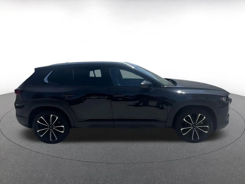 2026 Mazda CX-50 - Image 17 of 31