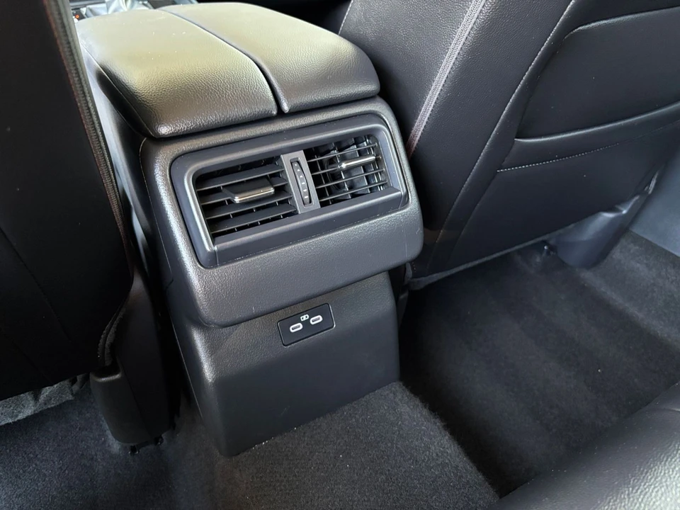 2026 Mazda CX-50 - Image 26 of 31