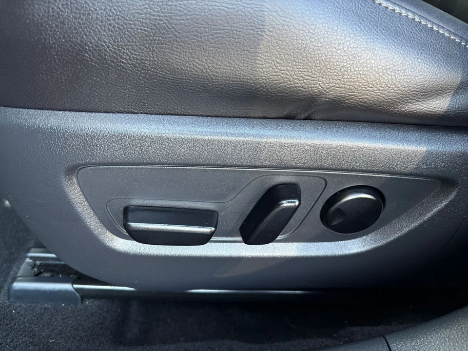 2026 Mazda CX-50 - Image 23 of 31